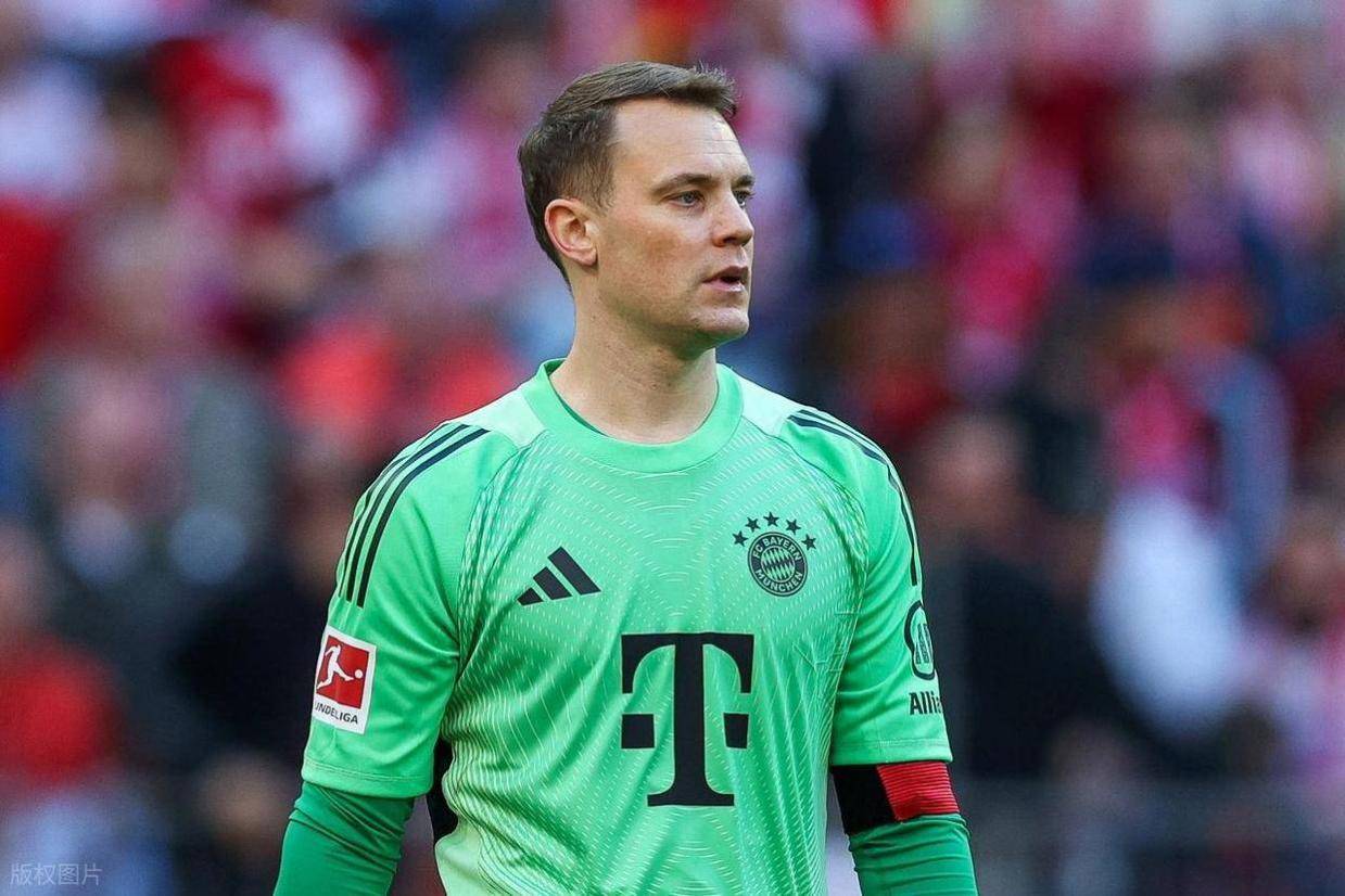 拜仁官方确认:诺伊尔右腿肌肉纤维撕裂,门将位置遇紧急考验
